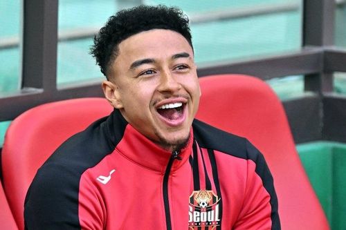 Kỷ lục về lượng khán giả đến sân theo dõi Lingard