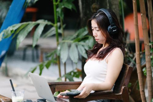 Khóa bổ túc ChatGPT giá 10 triệu đồng 'như lùa gà'