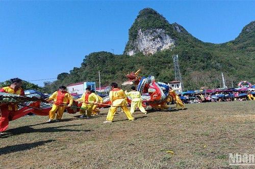 Cao Bằng: Độc đáo Lễ hội tranh đầu pháo ở huyện Quảng Hòa
