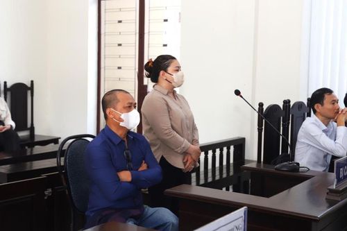 Tuyên án vụ đưa con đi chữa bệnh, nhận lại hũ tro cốt