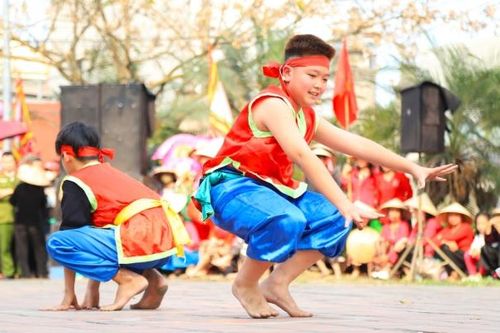 Độc đáo lễ hội kén rể có từ nghìn năm ở ngoại thành Hà Nội