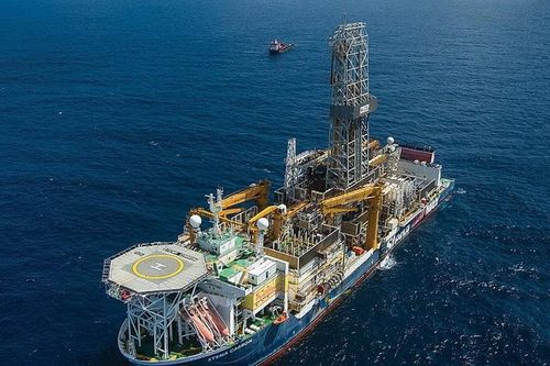 Chevron bị mắc kẹt trong cuộc tranh chấp giữa hai đối thủ năng lượng lớn nhất Nam Mỹ
