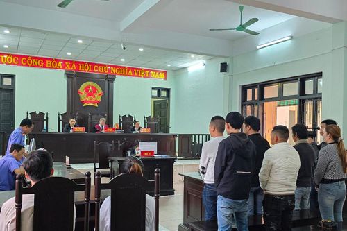 Đánh bạc qua mạng bằng hình thức cá độ bóng đá