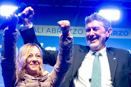 Italy: Liên minh cánh hữu cầm quyền duy trì vị thế tại cuộc bầu cử địa phương