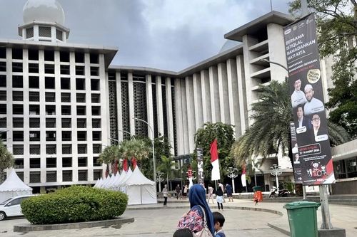 Người Hồi giáo Indonesia đón tháng Ramadan trong lạc quan và tôn kính