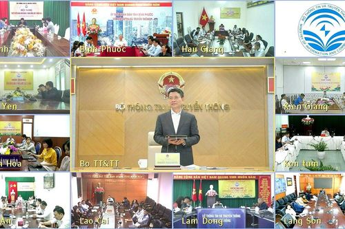 Phấn đấu dịch vụ công trực tuyến tại các địa phương đạt 100%