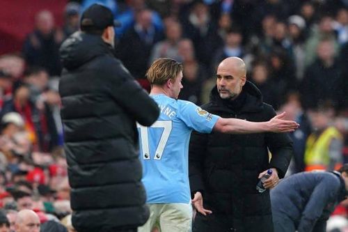Quyết định của Pep Guardiola khiến De Bruyne phát cáu