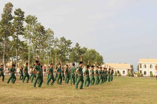 Ngày mới của chiến sĩ mới