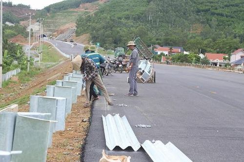Sớm tháo 'vòng kim cô' đơn giá định mức trong xây dựng công trình giao thông