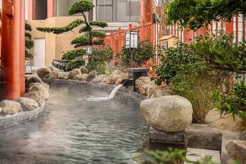 Chính thức khai trương tổ hợp khoáng nóng Nhật Bản giữa lòng Ecopark, cách hồ Hoàn Kiếm 14km