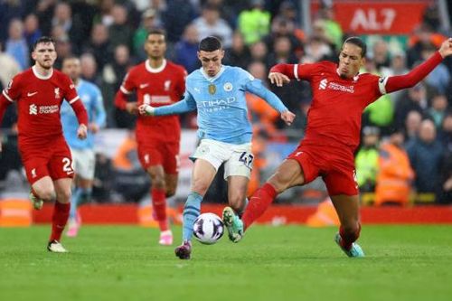 Liverpool 1-1 ManCity: Bất phân thắng bại
