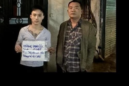 Vận động bị can trốn nã ra đầu thú