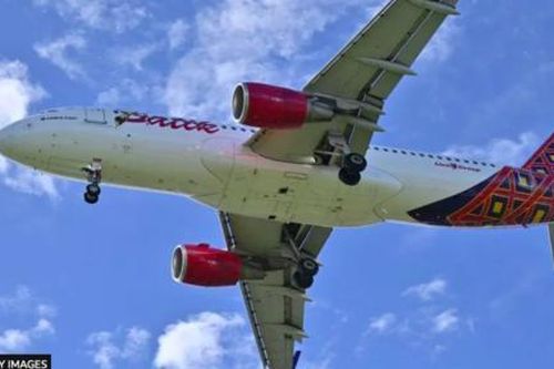 Phi công lái chiếc Airbus chở 153 người ngủ quên 28 phút giữa chuyến bay