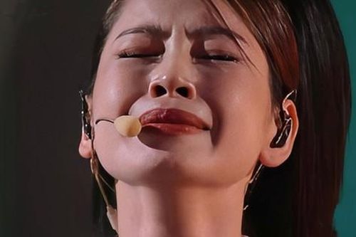Chi Pu: 'Tôi cay cú, hận đời vì cuộc đời cho tôi rơi vào tình huống khắc nghiệt thế này'
