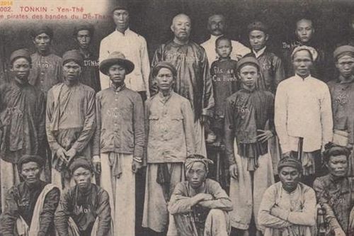 Huyền thoại núi Sáng
