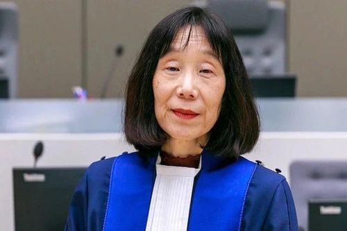 Thẩm phán người Nhật Bản đầu tiên được bầu làm Chủ tịch Tòa án Hình sự Quốc tế