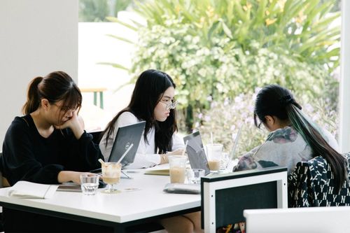 10 công việc được Gen Z Việt yêu thích năm 2023