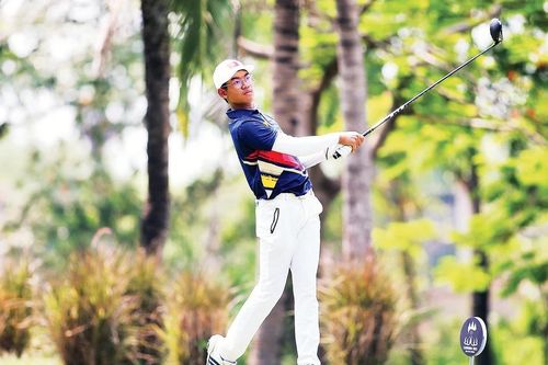 Lê Khánh Hưng: 15 tuổi đã làm rạng danh golf Việt Nam ở đấu trường khu vực
