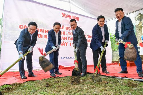 Động thổ công trình tôn tạo di tích lịch sử Nhà in của Báo Sự Thật - tiền thân của Báo Nhân Dân