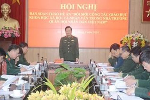 Đổi mới công tác giáo dục khoa học xã hội và nhân văn trong nhà trường Quân đội