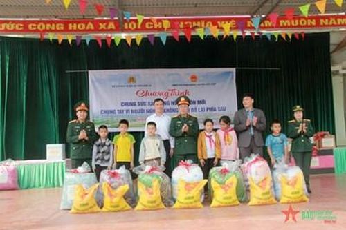 Bộ Chỉ huy Quân sự tỉnh Sơn La chung tay vì người nghèo