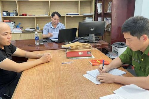 Vận động đối tượng trốn thi hành án ra đầu thú
