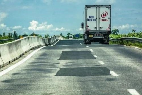 Đẩy nhanh tiến độ để khởi công dự án nâng cấp tuyến Lộ Tẻ - Rạch Sỏi trước 30-4