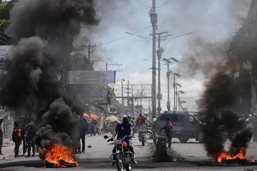 Vì sao Haiti chìm trong bạo lực băng đảng?