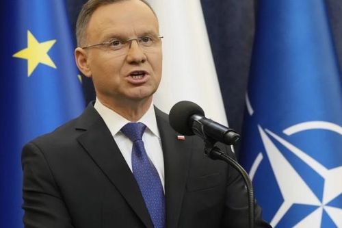 Tổng thống Ba Lan kêu gọi các đồng minh NATO tăng chi tiêu quốc phòng lên 3% GDP