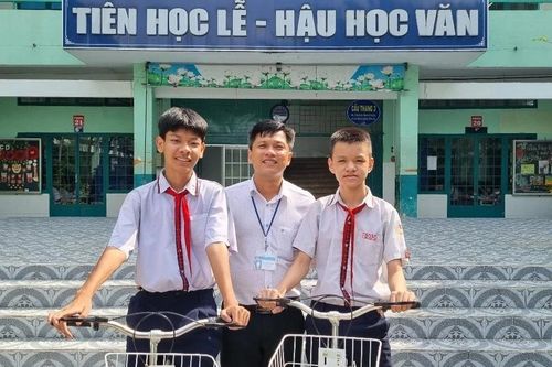 Shinhan tặng xe đạp hỗ trợ học sinh khó khăn trên hành trình đến trường