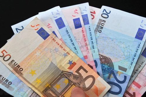 Eurogroup nhất trí kế hoạch thu hẹp chính sách tài khóa năm 2025