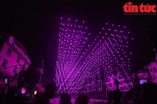 200 Drone Light tại Chương trình khai mạc Năm Du lịch quốc gia - Điện Biên