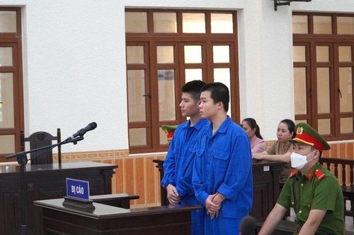 Án tù với 2 thanh niên rượt đuổi, đâm người trên xe máy gây tử vong