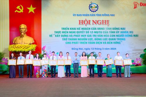 Hội nghị triển khai Nghị quyết số 12 về xây dựng và phát huy giá trị văn hóa, con người Đồng Nai
