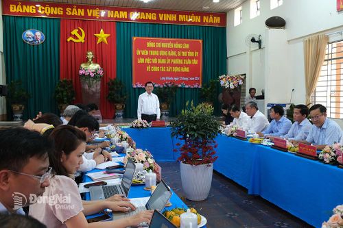 Bí thư Tỉnh ủy Nguyễn Hồng Lĩnh làm việc với Đảng ủy phường Xuân Tân của thành phố Long Khánh về công tác xây dựng Đảng