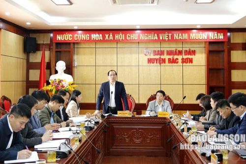 Kiểm tra tình hình thực hiện một số dự án đầu tư công và công tác xây dựng vị trí việc làm tại huyện Bắc Sơn