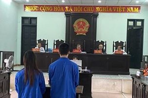 Hai vợ chồng trẻ 'làm ăn lớn' lĩnh án 40 năm tù