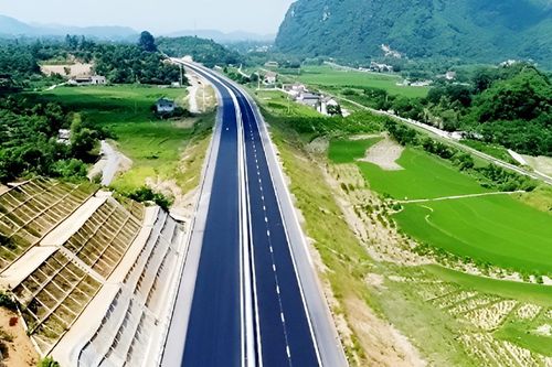 Gần 5.000 tỷ đồng đầu tư cao tốc Hòa Bình - Mộc Châu, đoạn tuyến thuộc địa bàn tỉnh Sơn La