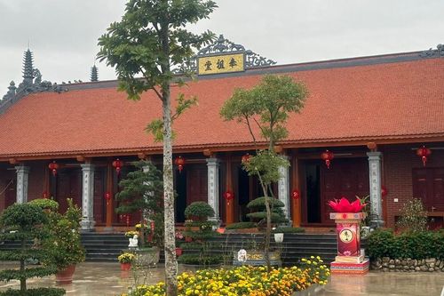 Hải Phòng: Khánh thành tổ đường và trao quà từ thiện tại chùa Lại Sơn