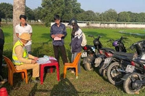 Chấn chỉnh tình trạng học sinh điều khiển phương tiện giao thông khi chưa đủ tuổi