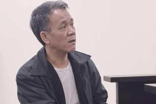 'Nổ' có quan hệ với lãnh đạo nhiều bộ để chiếm đoạt hàng tỷ đồng của doanh nghiệp