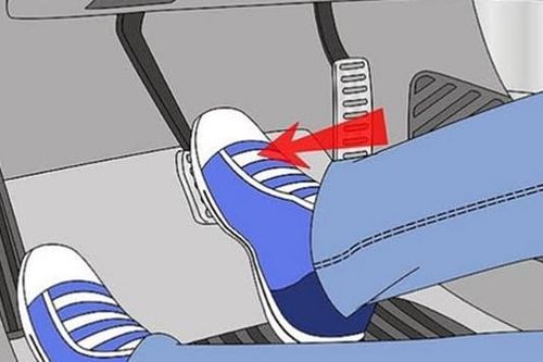 Một số lưu ý tránh nhầm chân ga