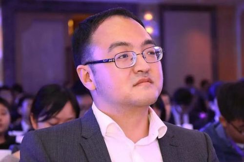 Thần đồng Toán suýt trượt đại học, rời quê hương sang Mỹ làm giáo sư đầu ngành