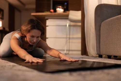 Có nên tập thể dục trước khi đi ngủ?