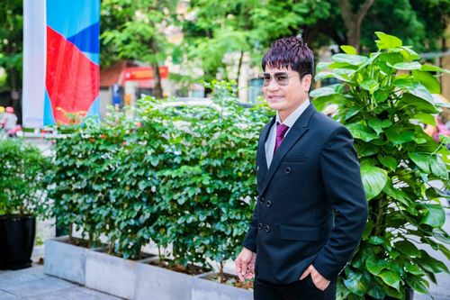 Vụ việc một ca sĩ Việt Nam bị lừa mất nửa tỷ đồng