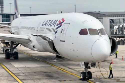Điều tra sự cố máy bay Boeing 787 của LATAM Airlines
