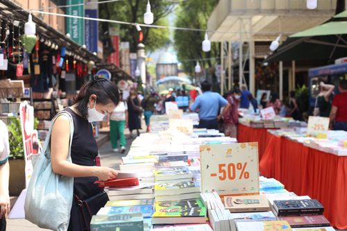Hơn 16.000 tựa sách được trưng bày tại 'Hội sách xuyên Việt'