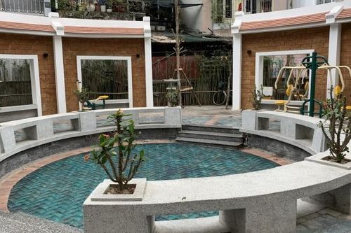 Ấn tượng với khu vui chơi cải tạo từ 'giếng làng' giữa Thủ đô Hà Nội