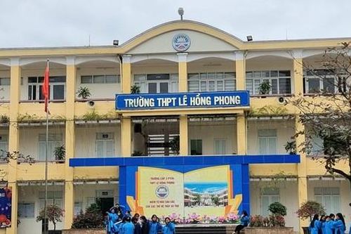Hải Phòng: Dừng chuyến đi trải nghiệm như tour du lịch, trả tiền phụ huynh học sinh lớp 12