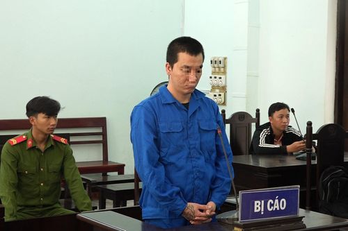 Gây thương tích cho người thi hành công vụ